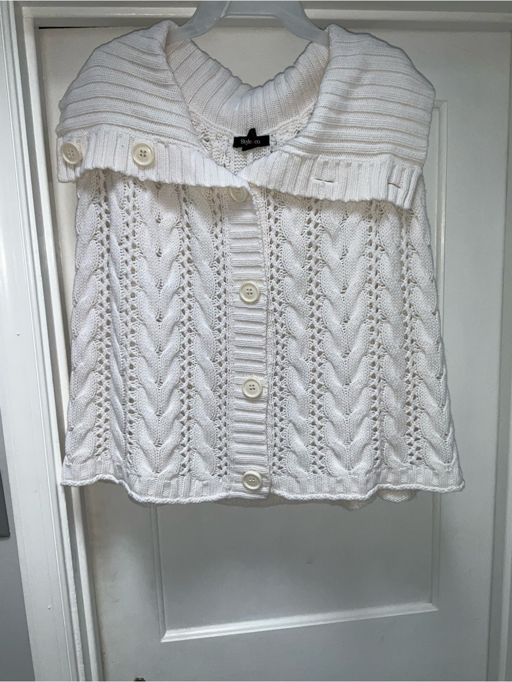 White Poncho style cable knit cape white XL